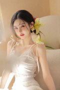 一小我夜晚视频高清素材无水印